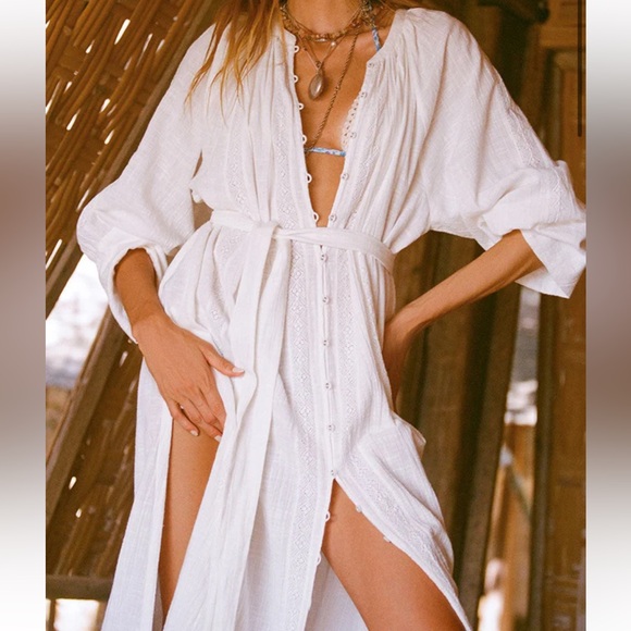 Spell Serendipity Lace Button Through Dress in Jasmine - Picture 3 of 16